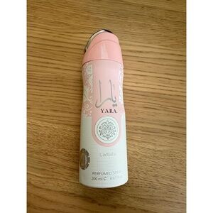Lattafa Yara Candy Perfumed Spray